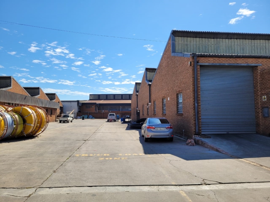 To Let Commercial Property for Rent in Montague Gardens Western Cape